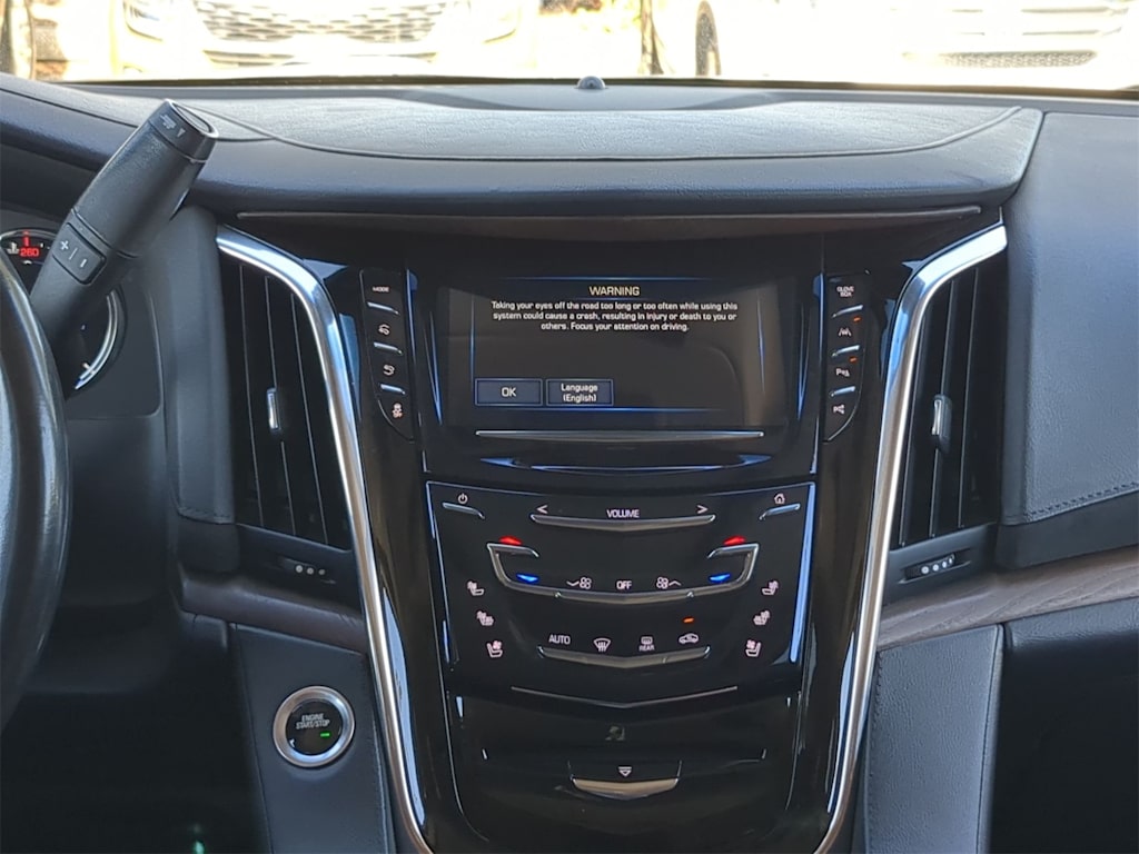 2018 Cadillac Escalade Premium 12