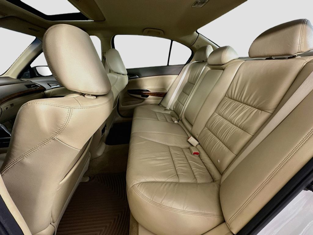 Thumbnail: 2010 Honda Accord - 13