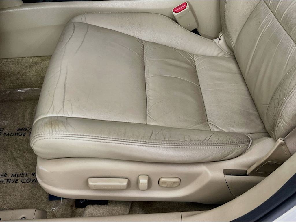 Thumbnail: 2010 Honda Accord - 28