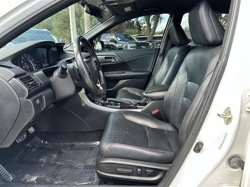 Thumbnail: 2017 Honda Accord - 8