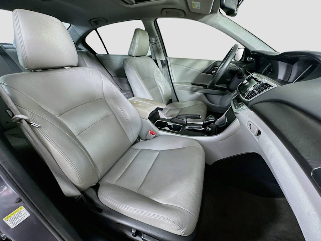 Thumbnail: 2015 Honda Accord - 12
