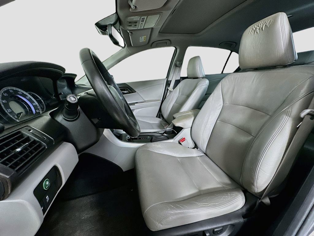 Thumbnail: 2015 Honda Accord - 11