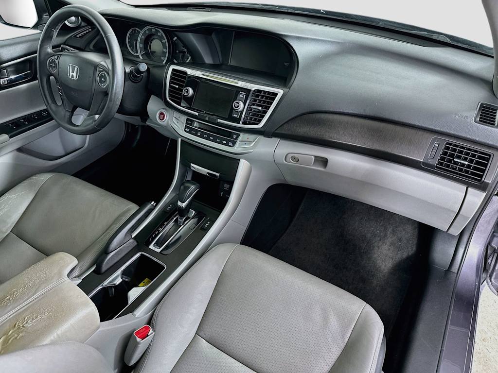 Thumbnail: 2015 Honda Accord - 33