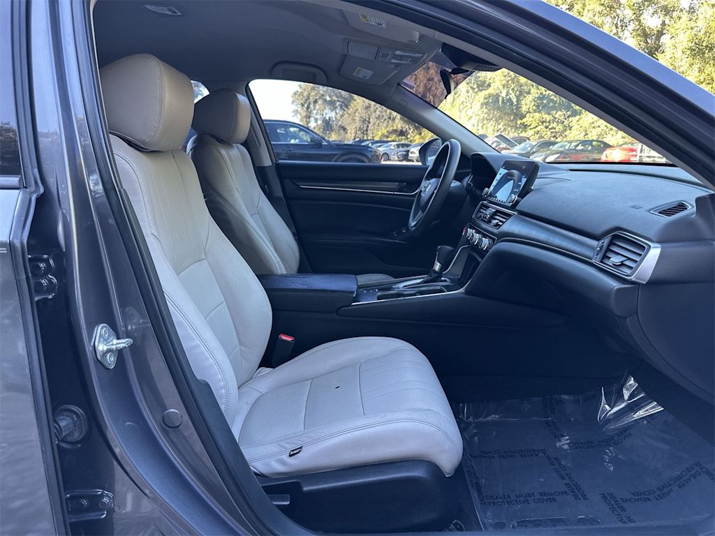 Thumbnail: 2018 Honda Accord - 9