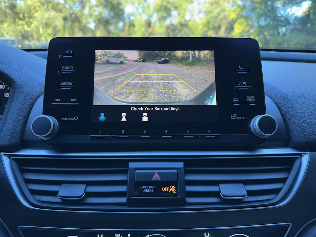 Thumbnail: 2018 Honda Accord - 21