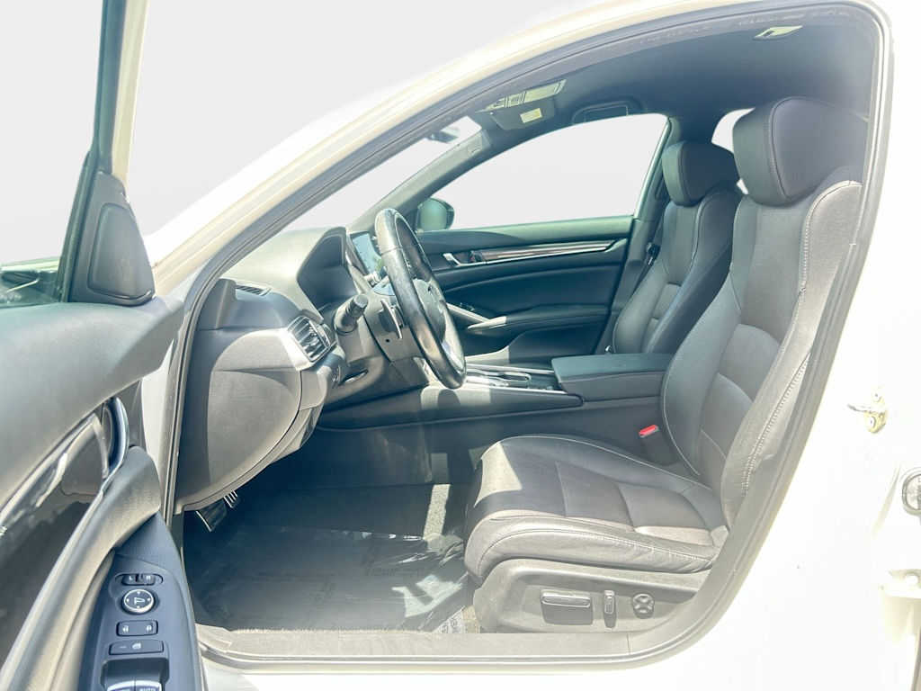 Thumbnail: 2019 Honda Accord - 10