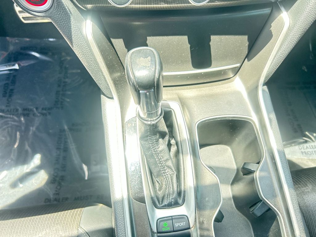 Thumbnail: 2019 Honda Accord - 14