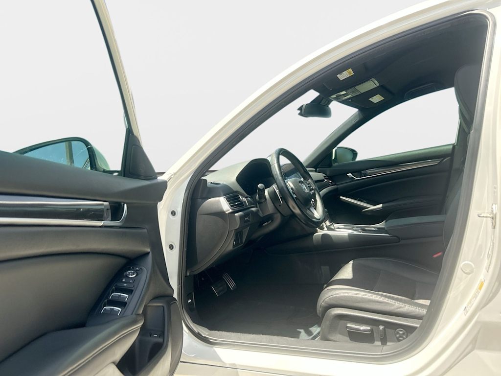 Thumbnail: 2019 Honda Accord - 18