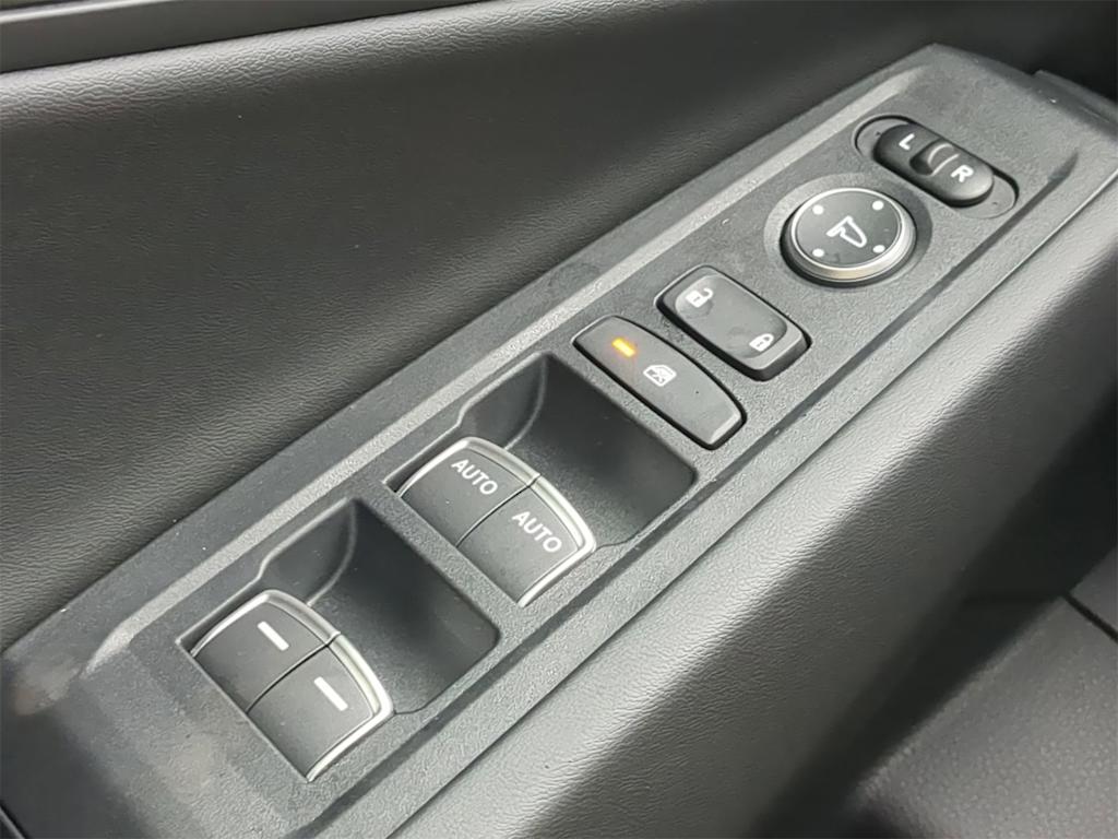 Thumbnail: 2025 Honda Accord - 25