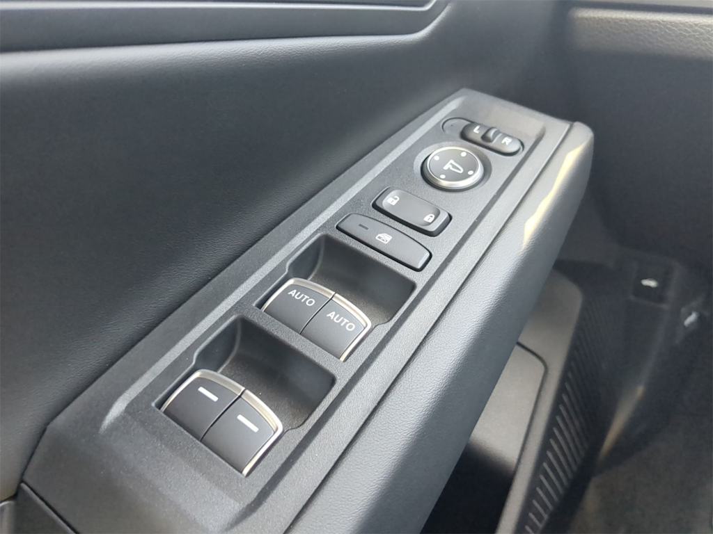 Thumbnail: 2025 Honda Accord - 24