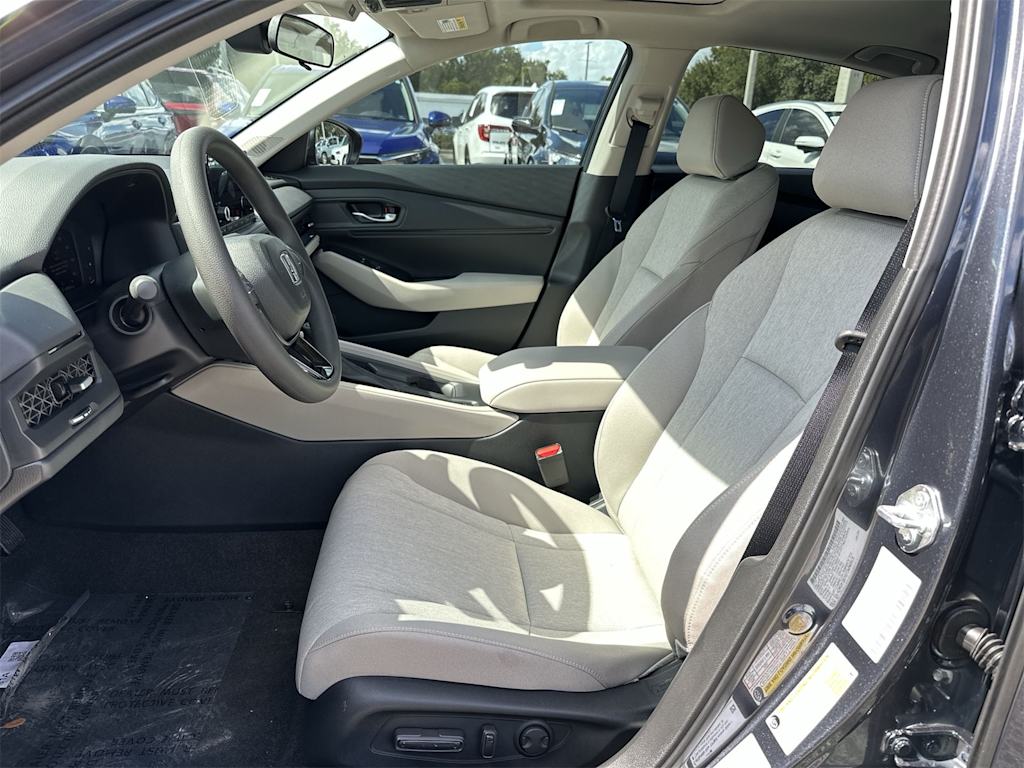 Thumbnail: 2025 Honda Accord - 8