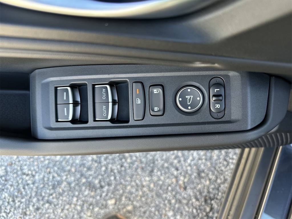 Thumbnail: 2025 Honda Accord - 17