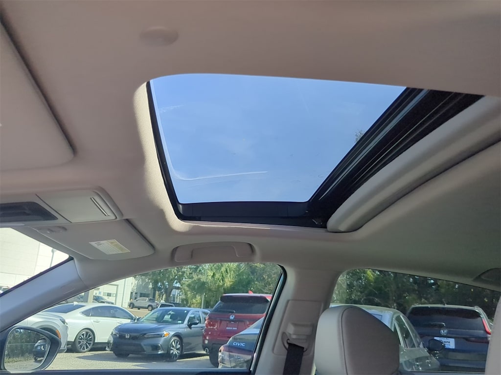 Thumbnail: 2025 Honda Accord - 22