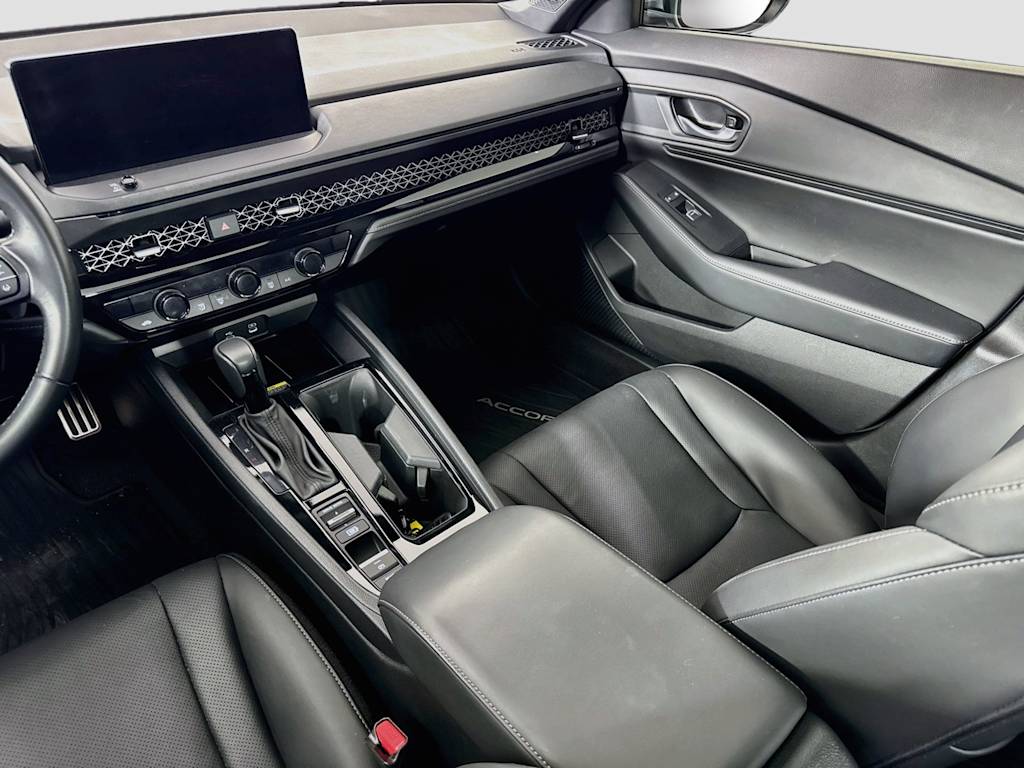 Thumbnail: 2025 Honda Accord - 17