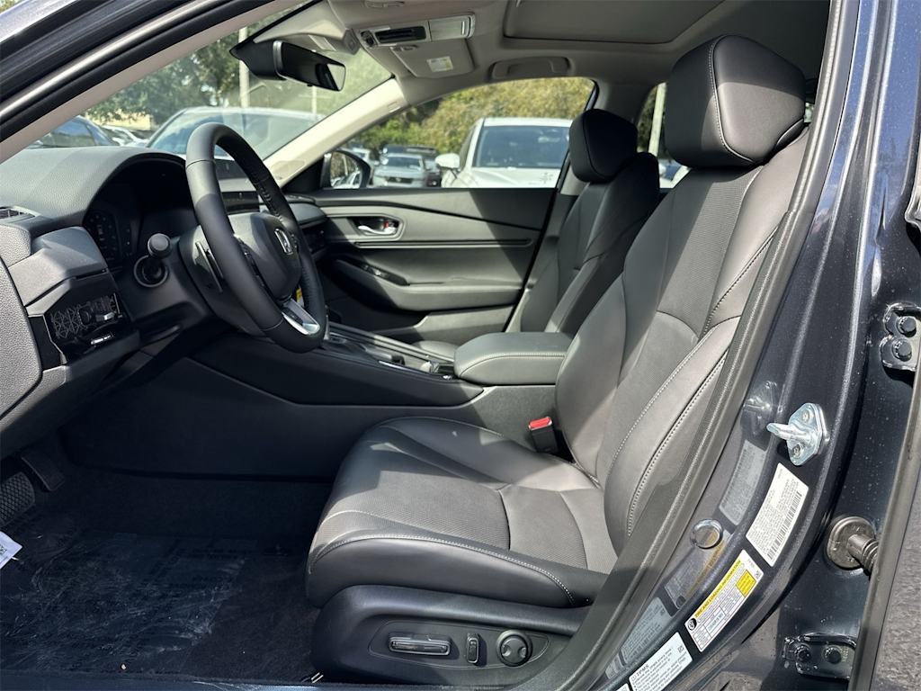 Thumbnail: 2025 Honda Accord - 8