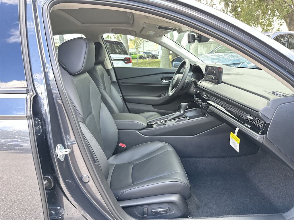 Thumbnail: 2025 Honda Accord - 9