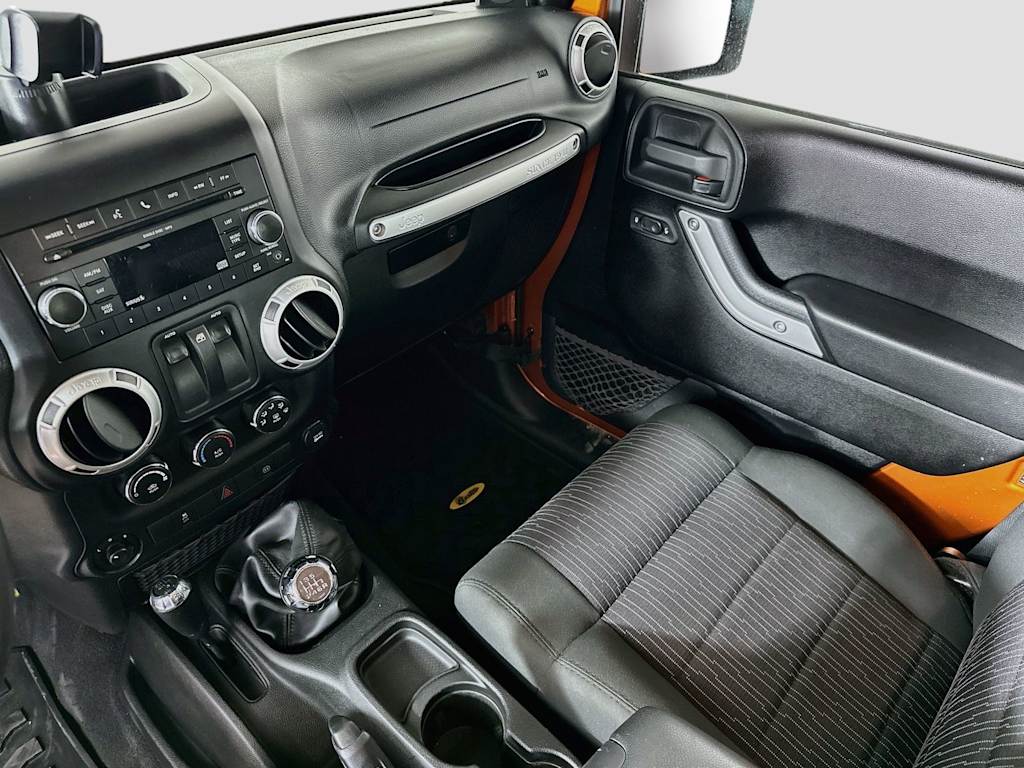 Thumbnail: 2011 Jeep Wrangler - 13