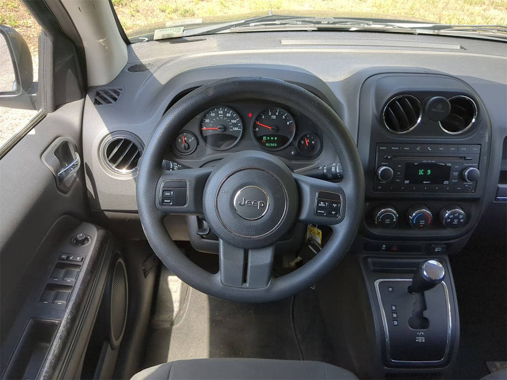 Thumbnail: 2011 Jeep Compass - 8