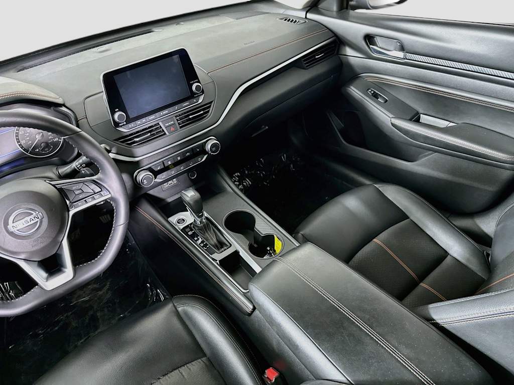 Thumbnail: 2020 Nissan Altima - 14