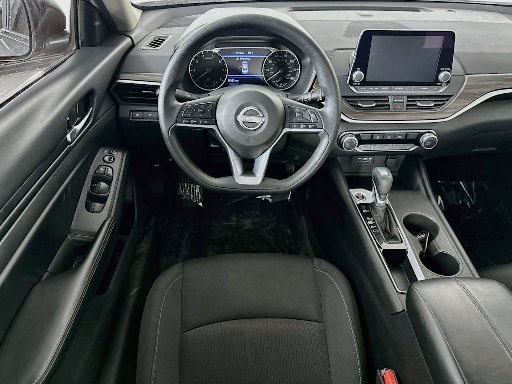 Thumbnail: 2025 Nissan Altima - 10