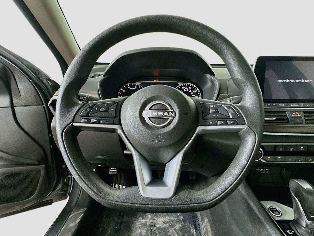 Thumbnail: 2025 Nissan Altima - 15