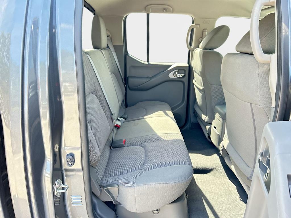 Thumbnail: 2020 Nissan Frontier - 17