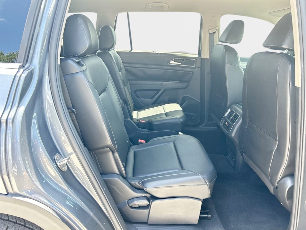Thumbnail: 2019 Volkswagen Atlas - 17
