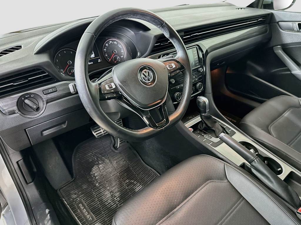 Thumbnail: 2020 Volkswagen Passat - 26