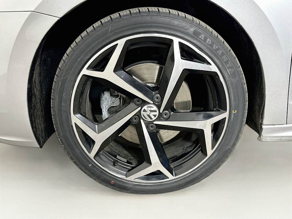 Thumbnail: 2020 Volkswagen Passat - 6