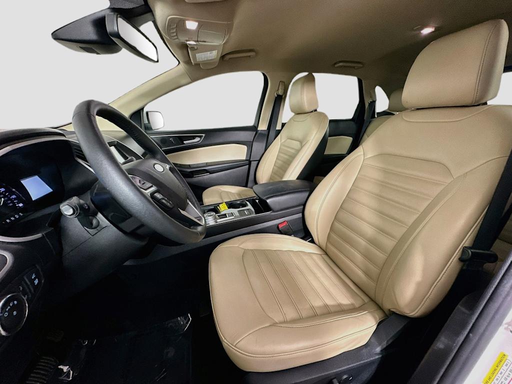 Thumbnail: 2020 Ford Edge - 12