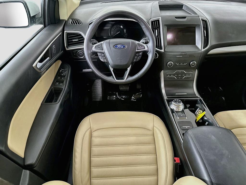 Thumbnail: 2020 Ford Edge - 10