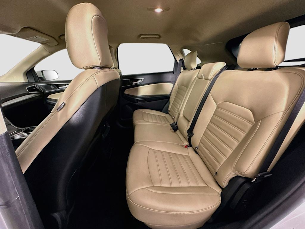 Thumbnail: 2020 Ford Edge - 13