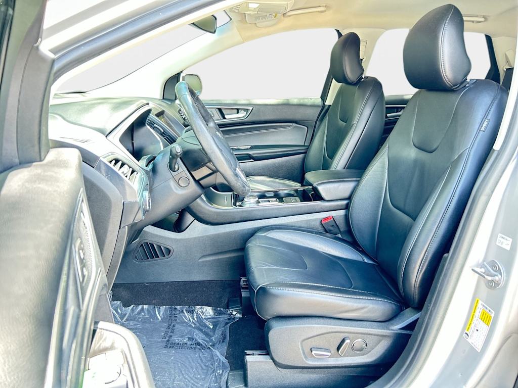Thumbnail: 2019 Ford Edge - 8