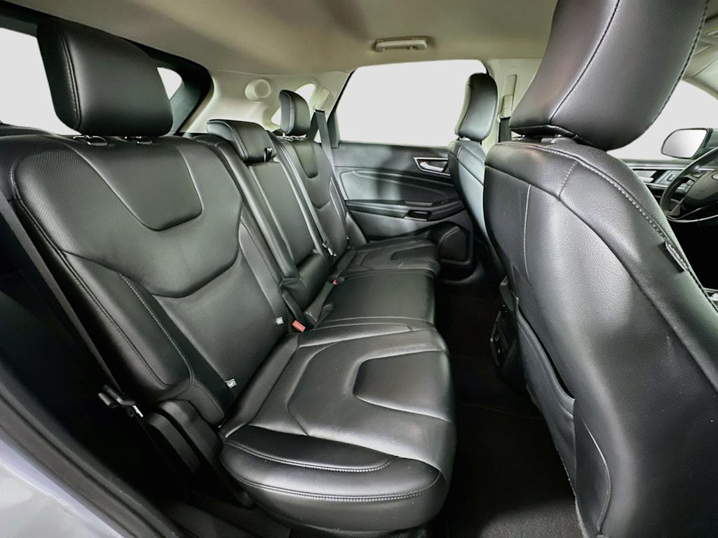 Thumbnail: 2022 Ford Edge - 30