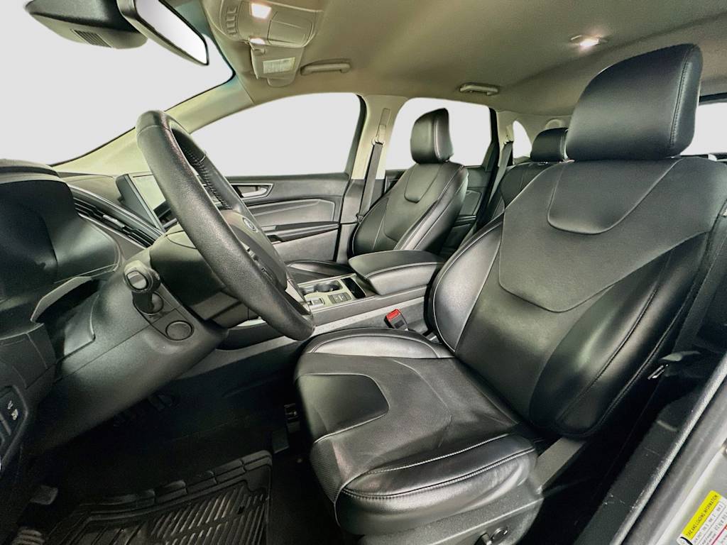 Thumbnail: 2022 Ford Edge - 11