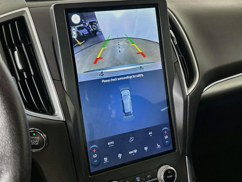 Thumbnail: 2022 Ford Edge - 27