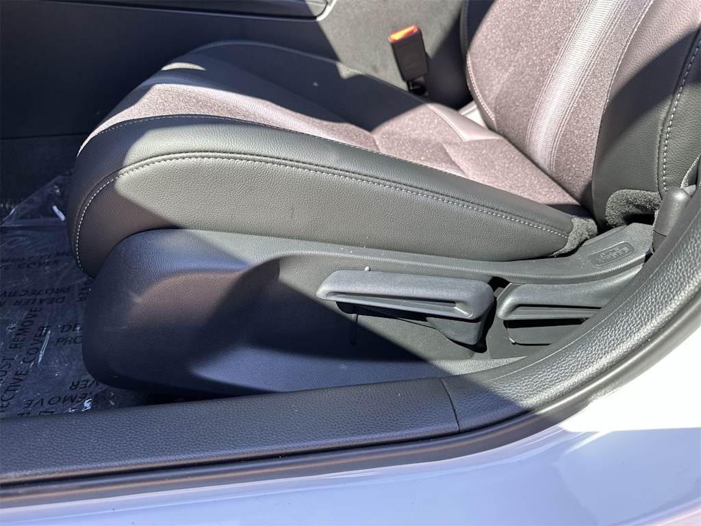 Thumbnail: 2026 Honda Civic - 16