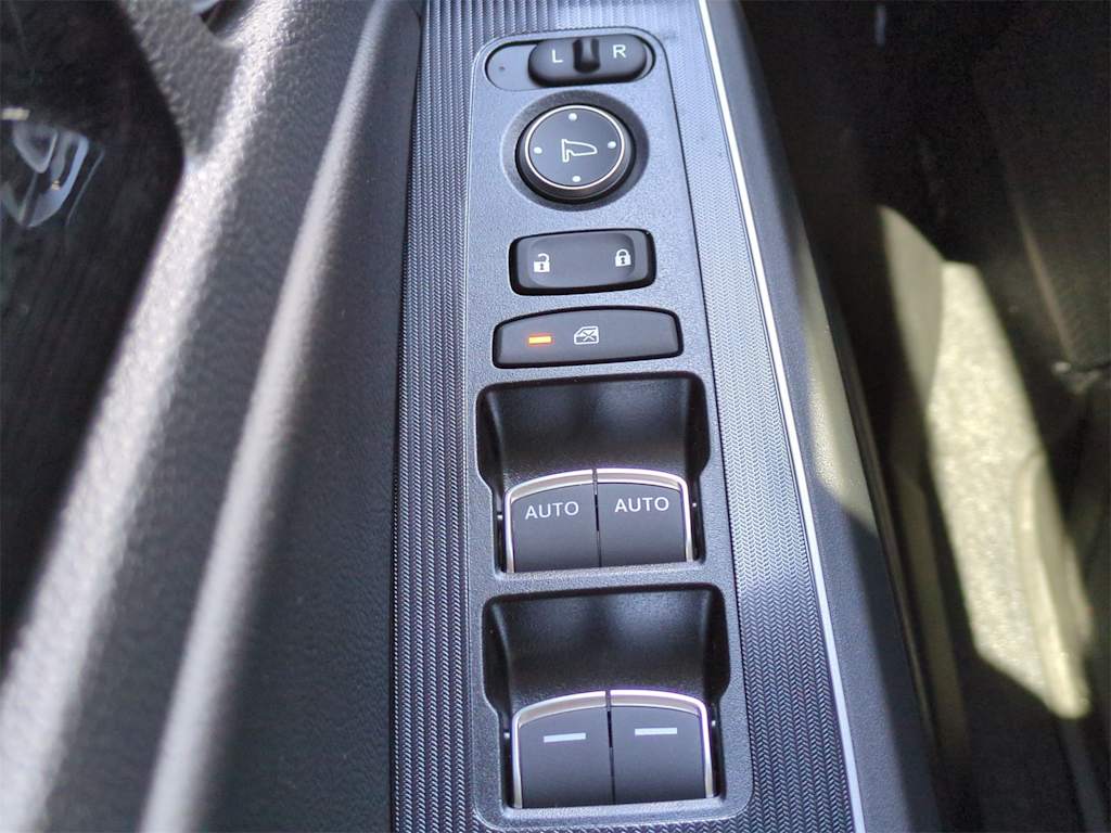 Thumbnail: 2025 Honda Civic - 25