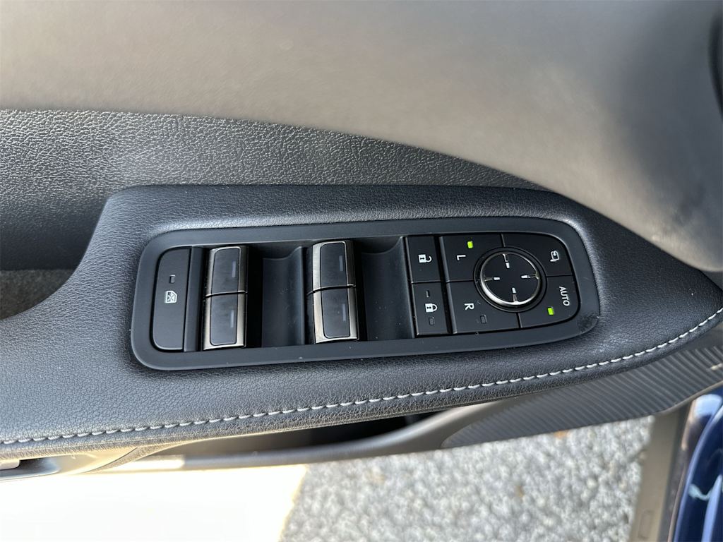 Thumbnail: 2024 Lexus RX - 16