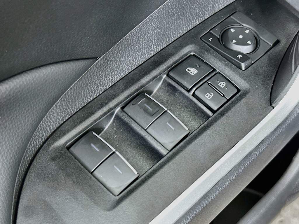 Thumbnail: 2025 Toyota RAV4 - 28