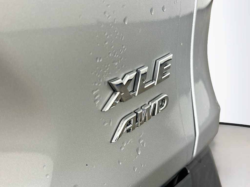 Thumbnail: 2025 Toyota RAV4 - 6