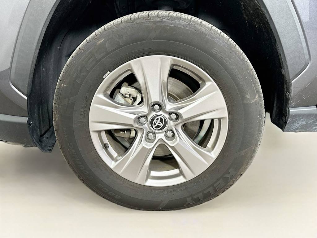 Thumbnail: 2024 Toyota RAV4 - 8
