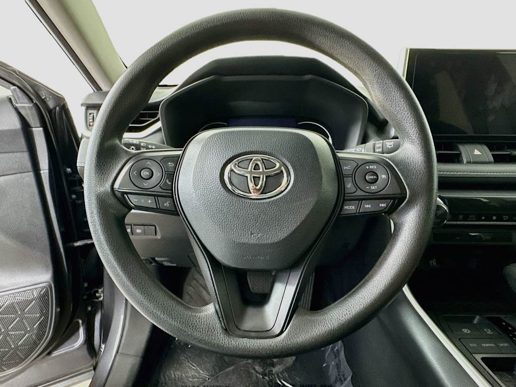 Thumbnail: 2024 Toyota RAV4 - 15