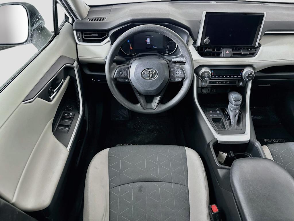 Thumbnail: 2023 Toyota RAV4 - 9