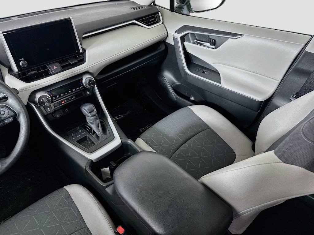 Thumbnail: 2023 Toyota RAV4 - 13