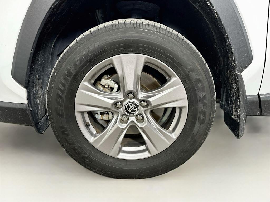 Thumbnail: 2025 Toyota RAV4 - 8
