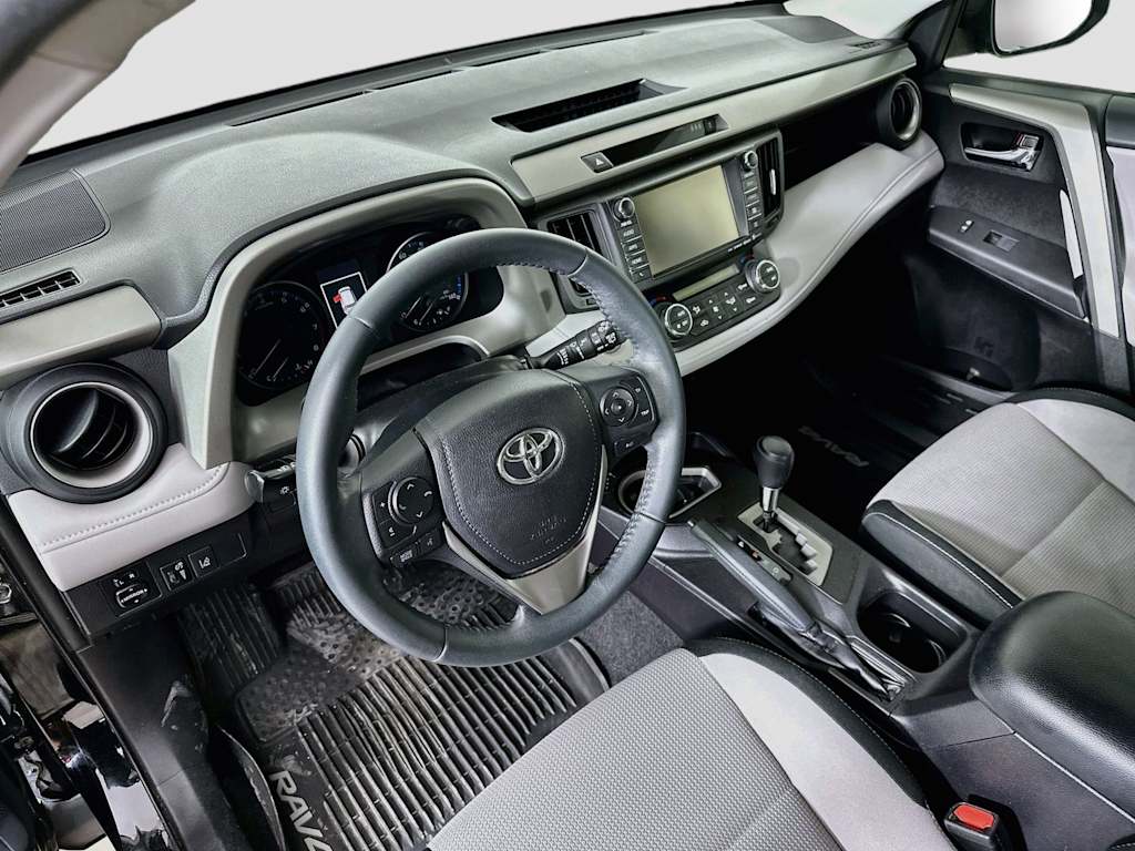 Thumbnail: 2017 Toyota RAV4 - 2