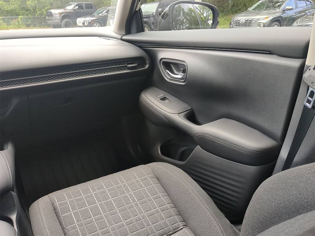 Thumbnail: 2026 Honda HR-V - 19