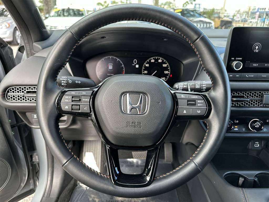 Thumbnail: 2025 Honda HR-V - 2