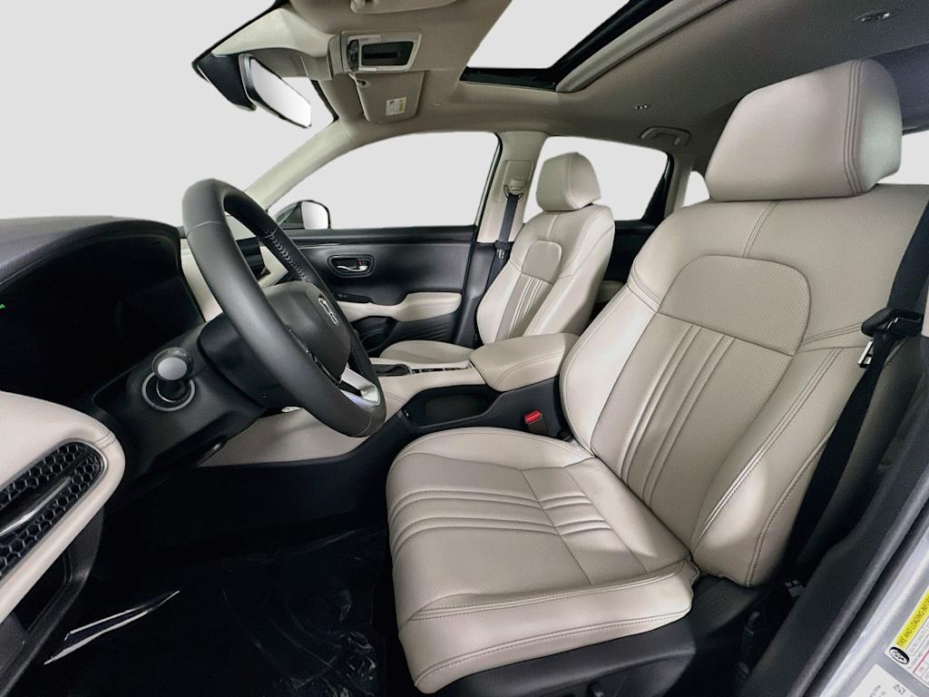 Thumbnail: 2027 Honda HR-V - 10